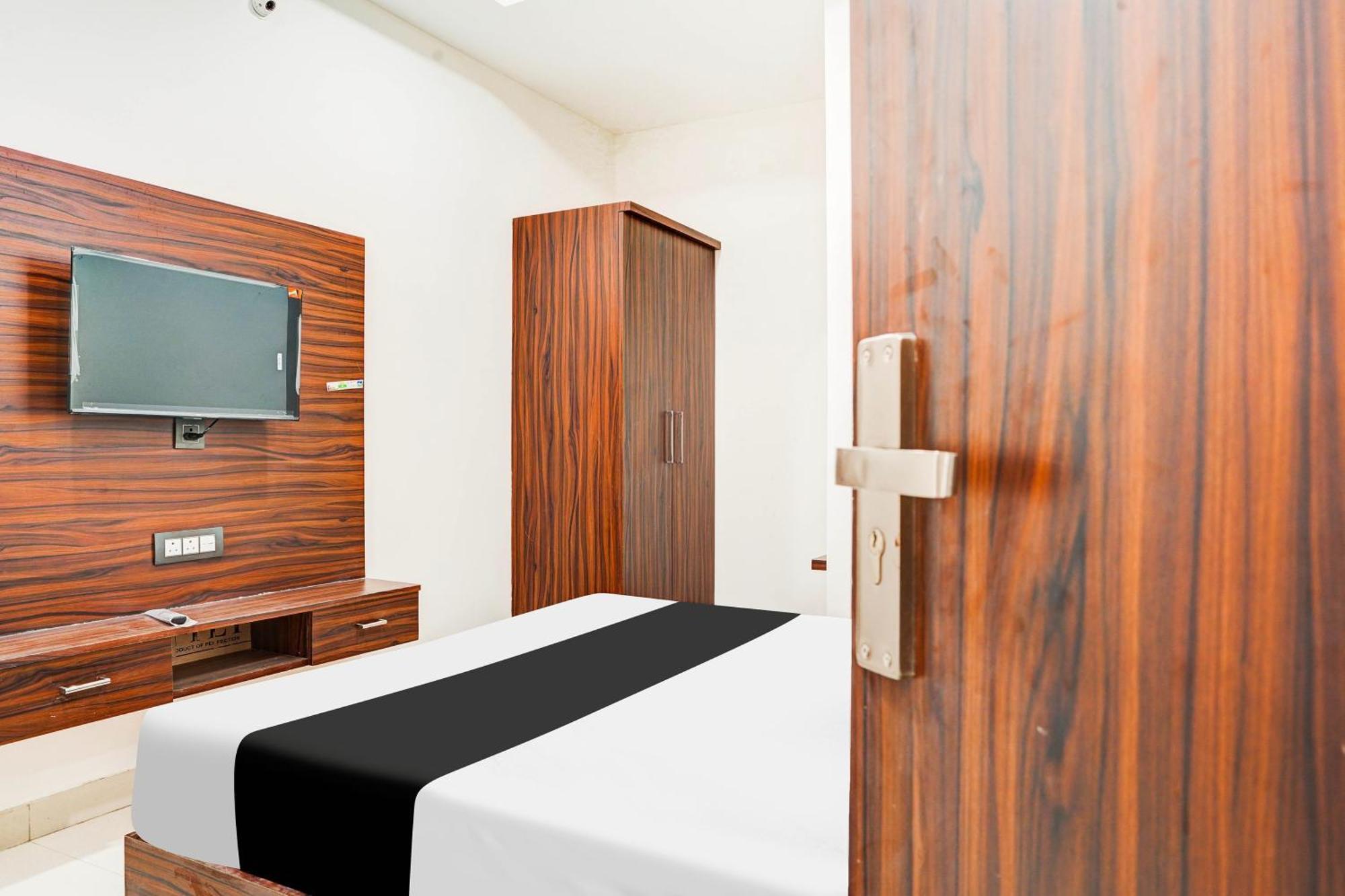 Hotel O Rudra Palace Bhopal Ngoại thất bức ảnh